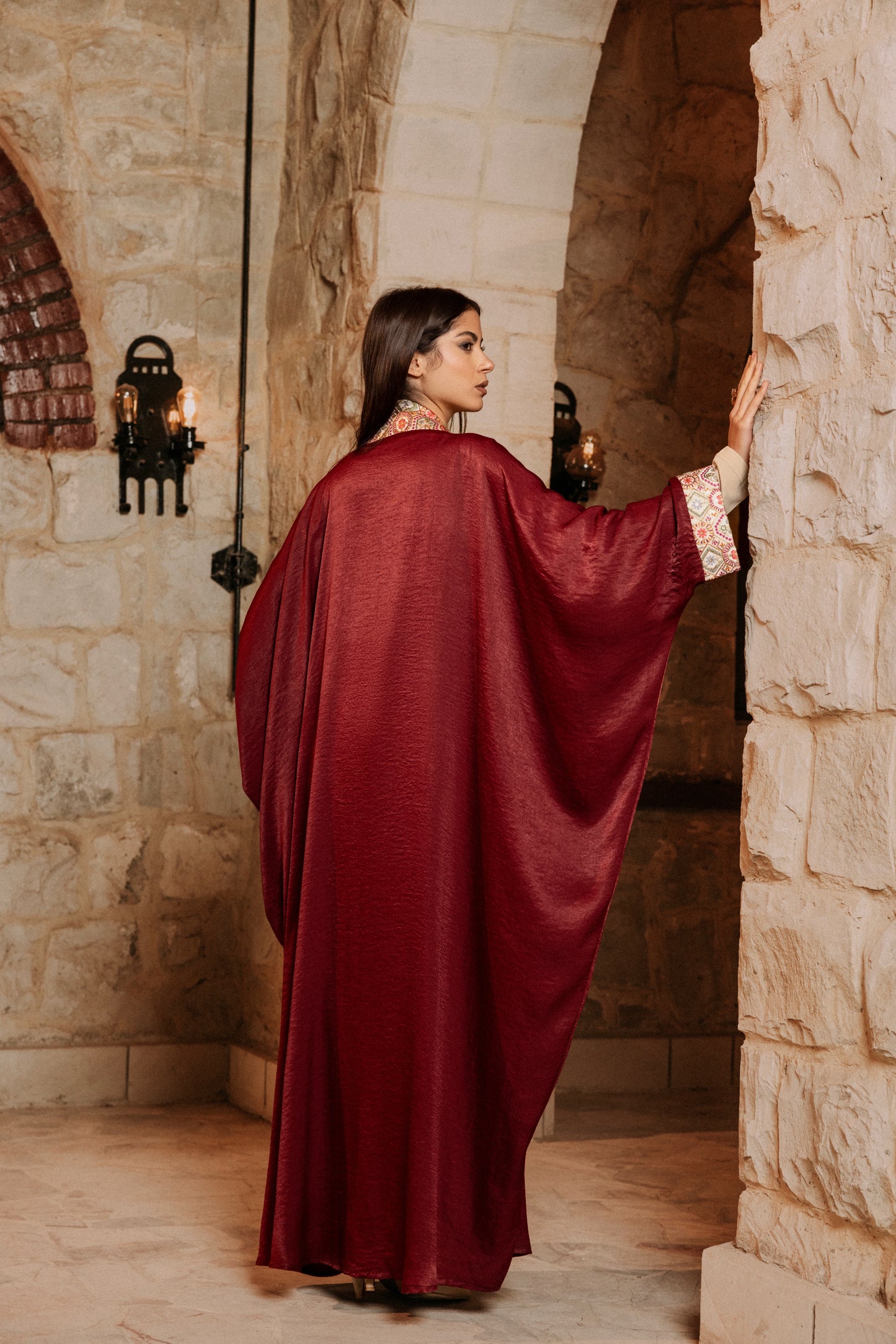 BURGUNDY SHIMMER KAFTAN