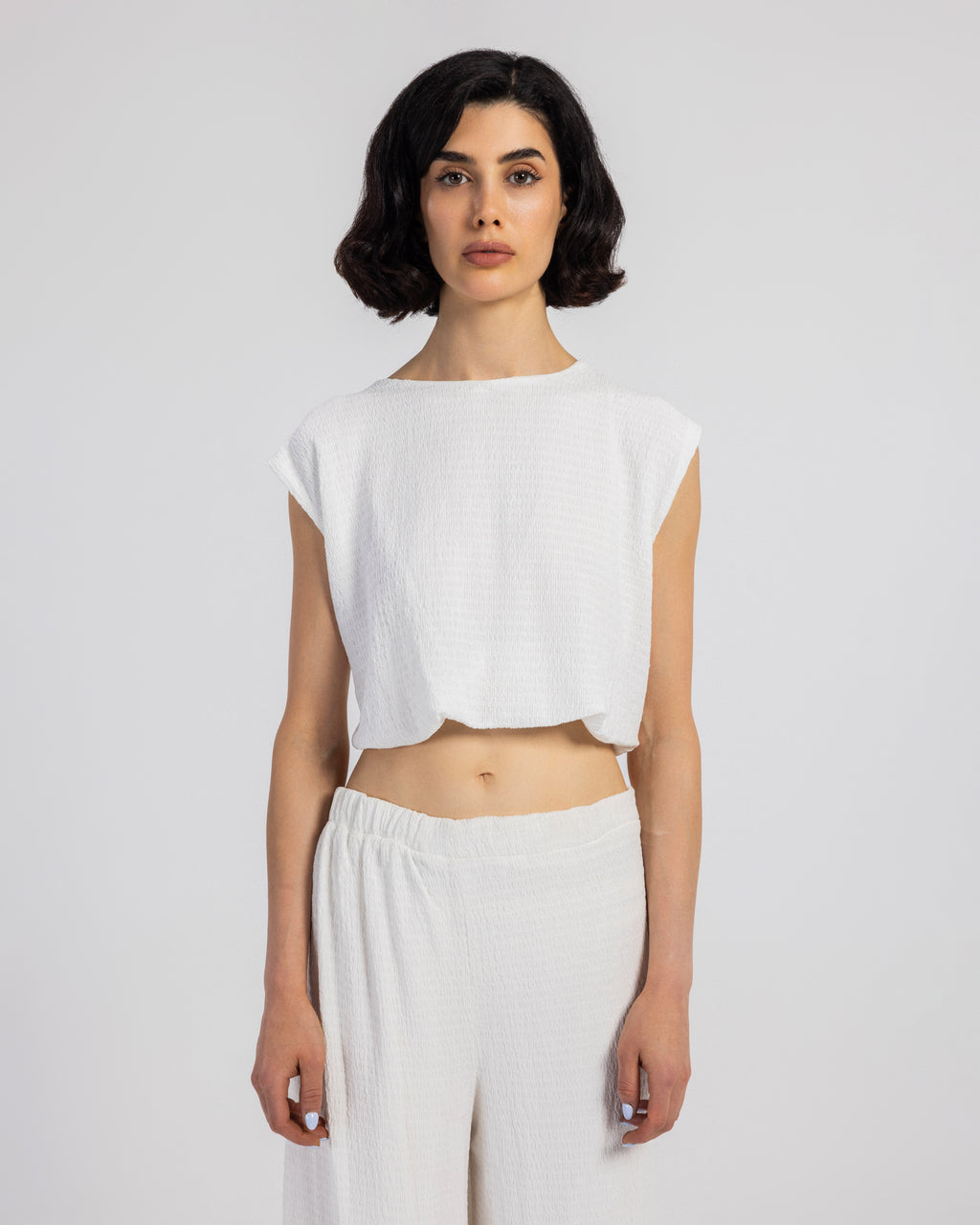 WHITE KORESHA CROP TOP