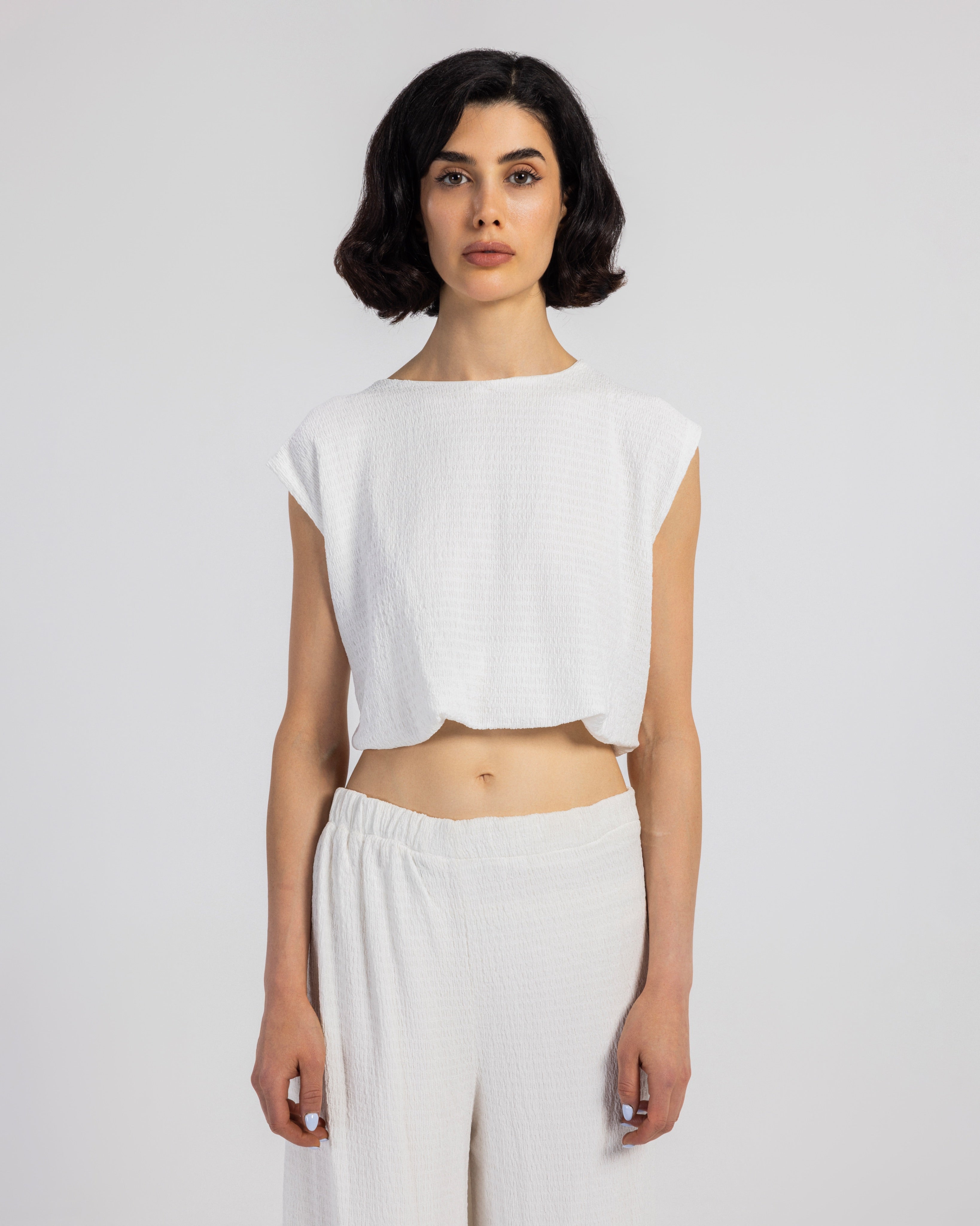 WHITE KORESHA CROP TOP