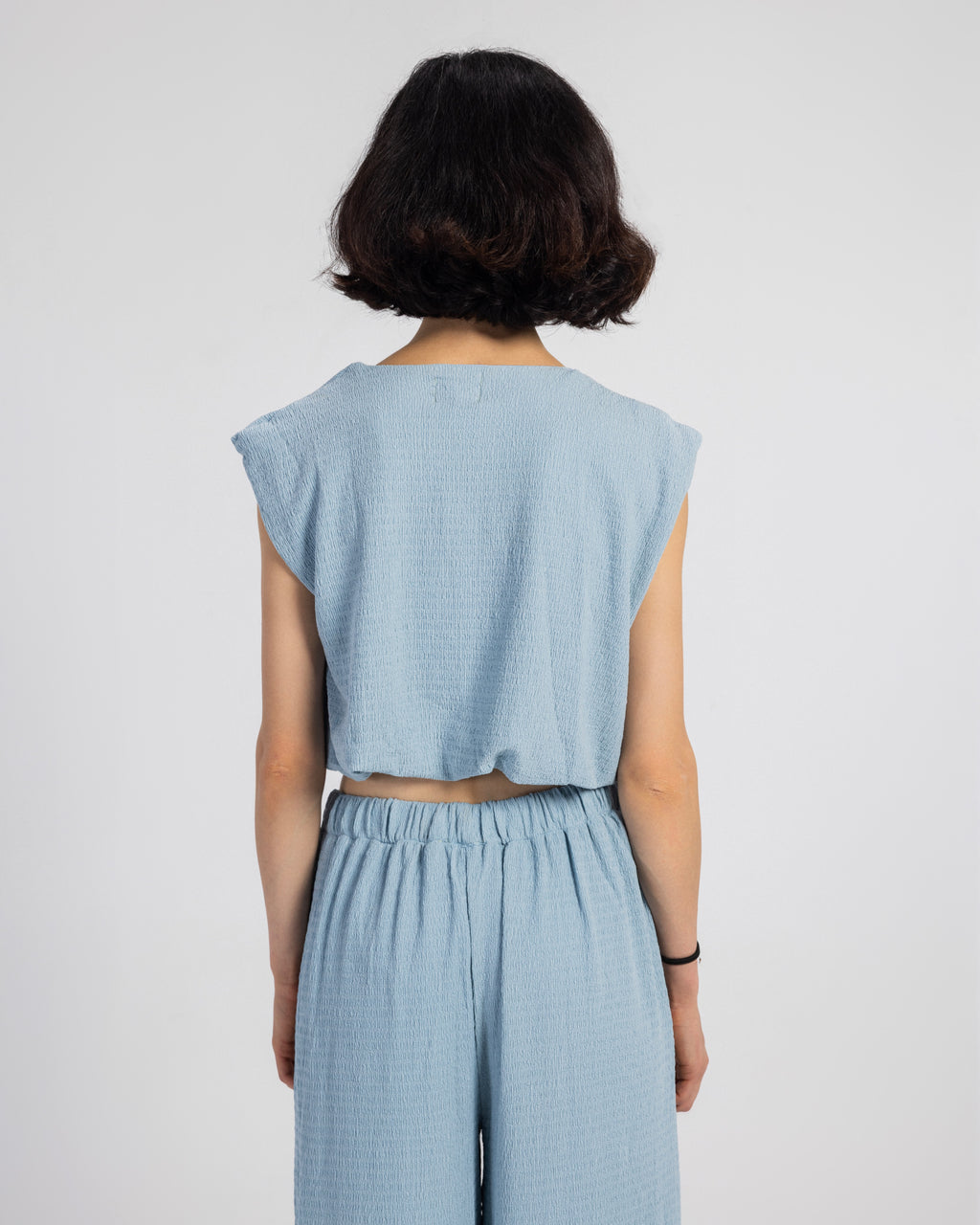 BLUE KORESHA CROP TOP