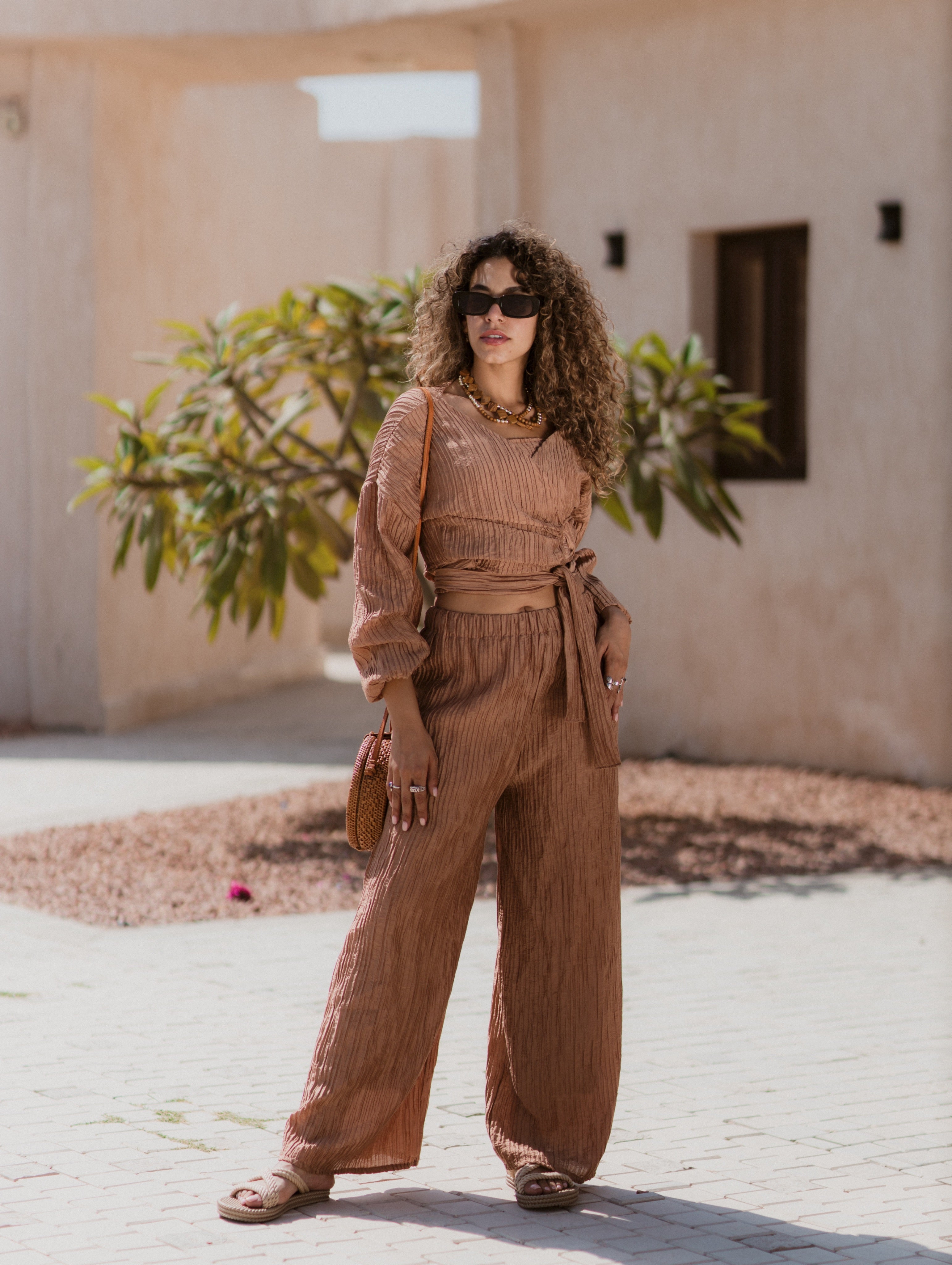 CAMEL PLISSE KORESHA PANTS