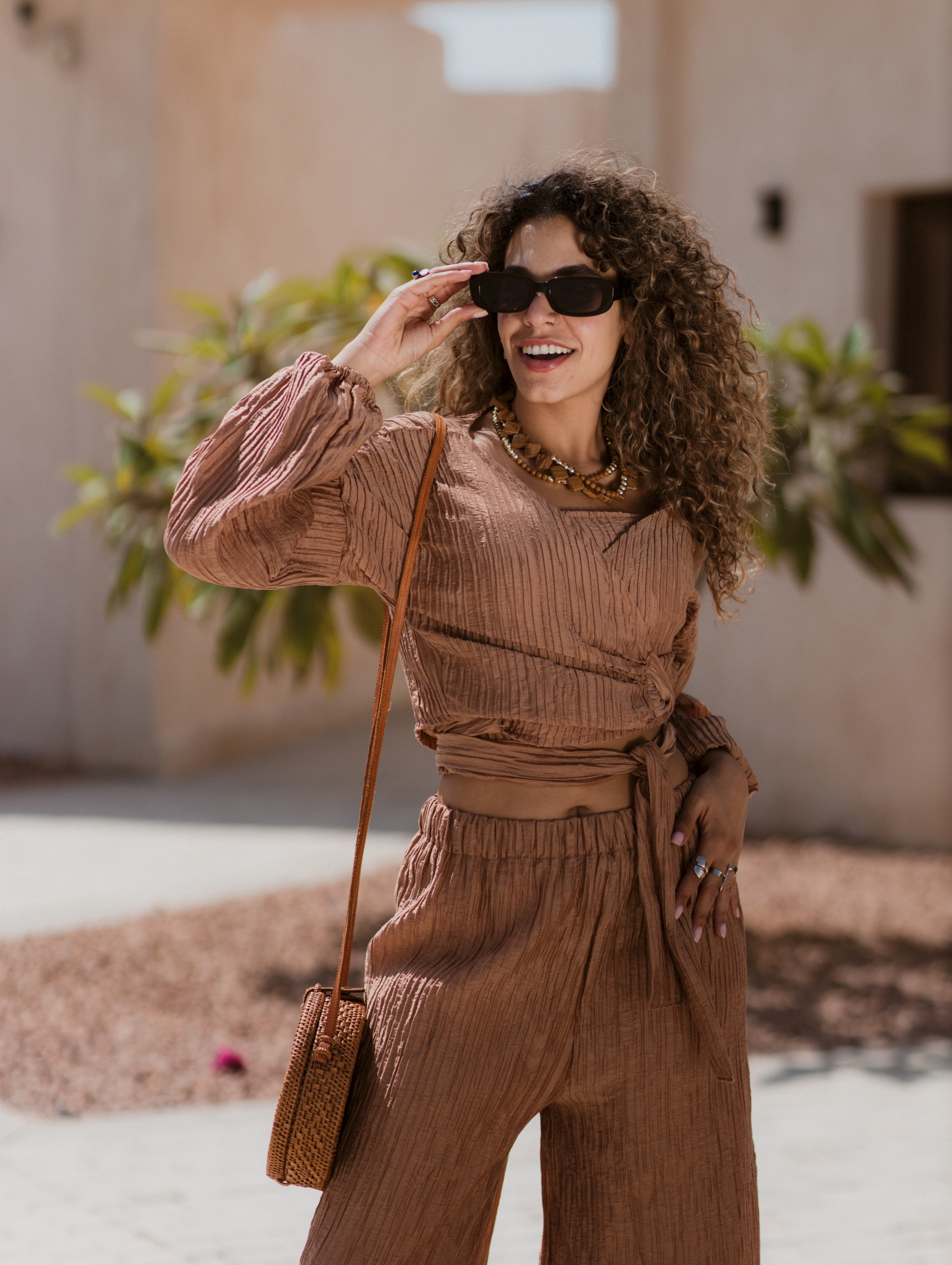 CAMEL PLISSE KORESHA BLOUSE