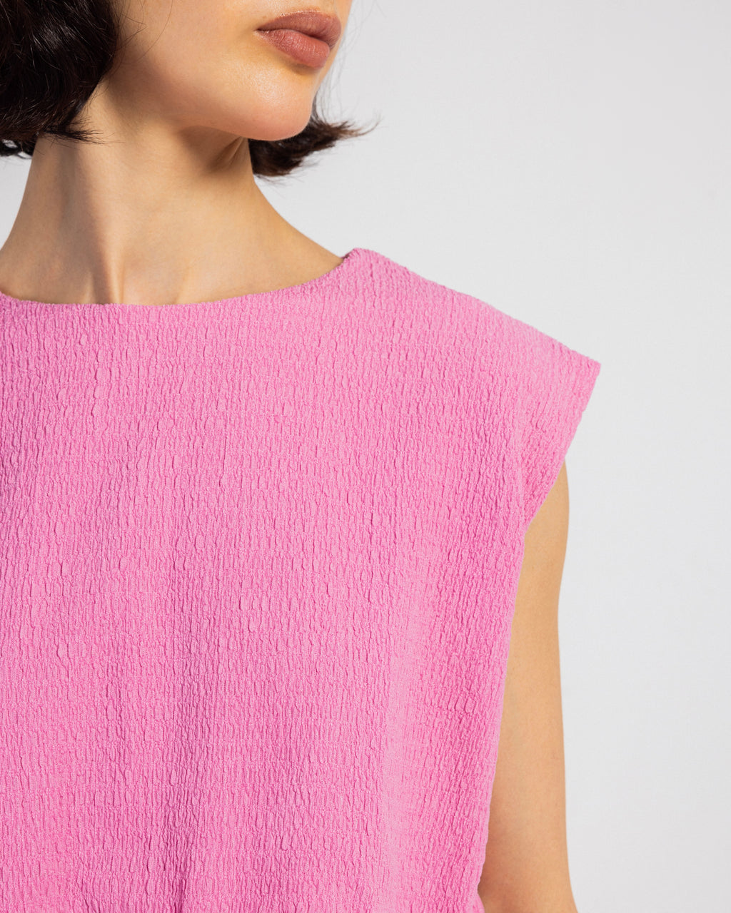 PINK KORESHA CROP TOP