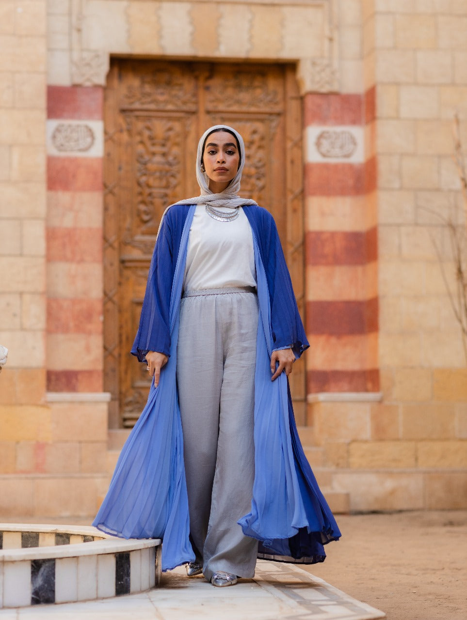 LIGHT BLUE/DARK BLUE DOUBLE SIDED PLISSE ABAYA