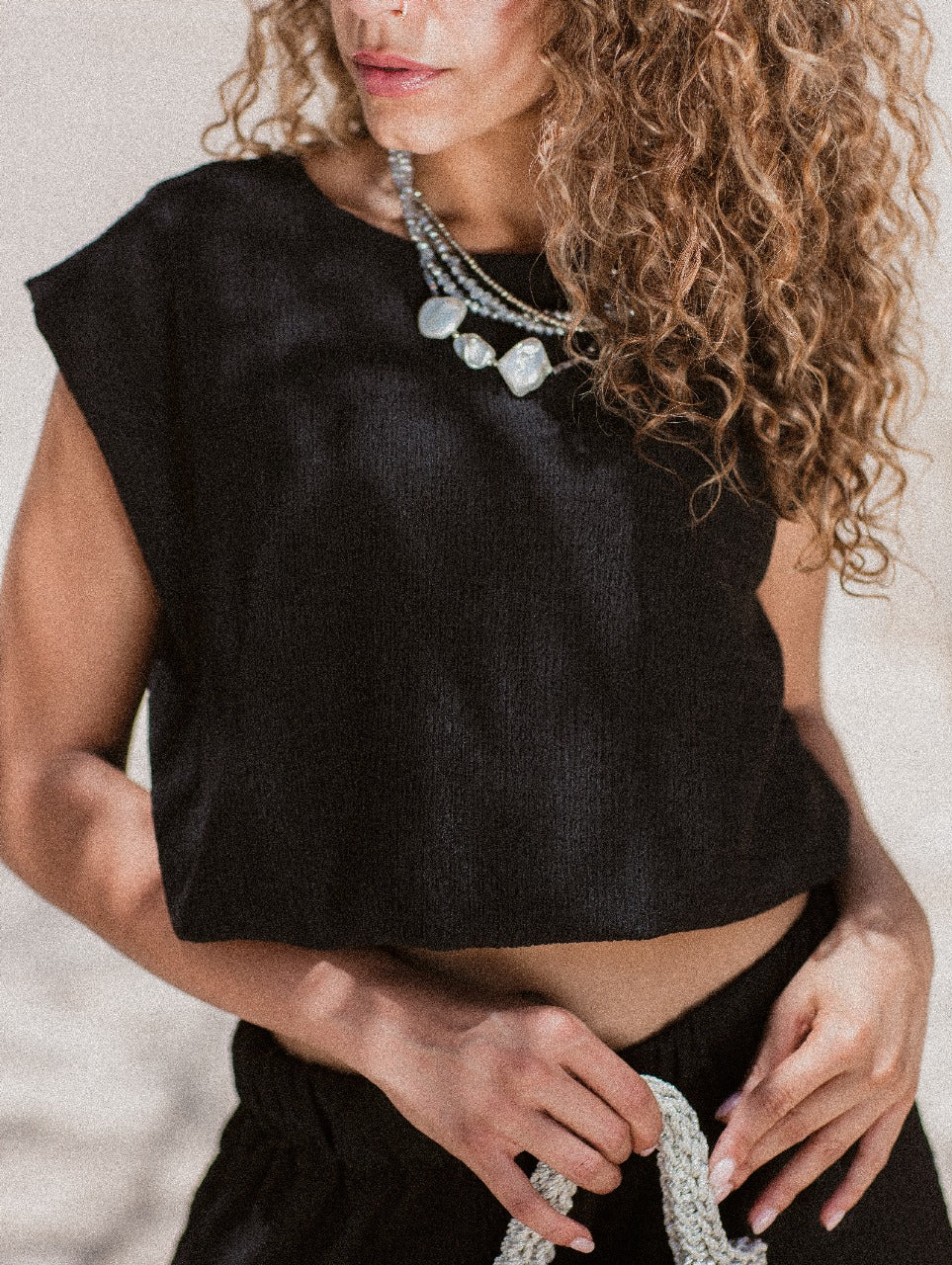 BLACK KORESHA CROP TOP